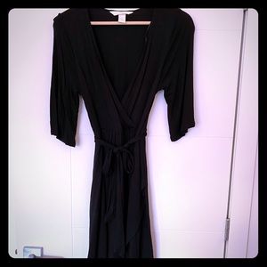 Black maternity dress